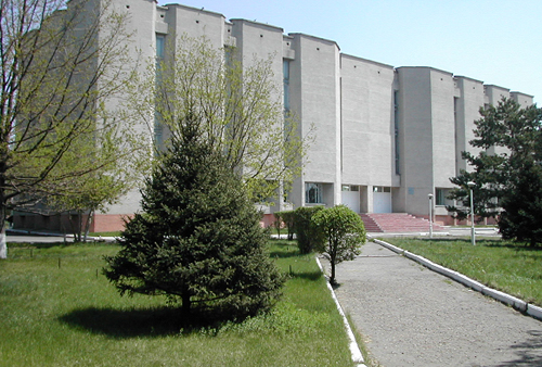 Қазіргі заман тарихын құжаттандыру орталығының ғимараты Абай көшесі